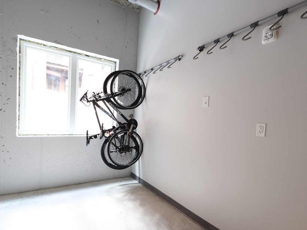 44-50 Symphony Road, Unit 404 Boston, MA 02115 - Photo 16 of 19