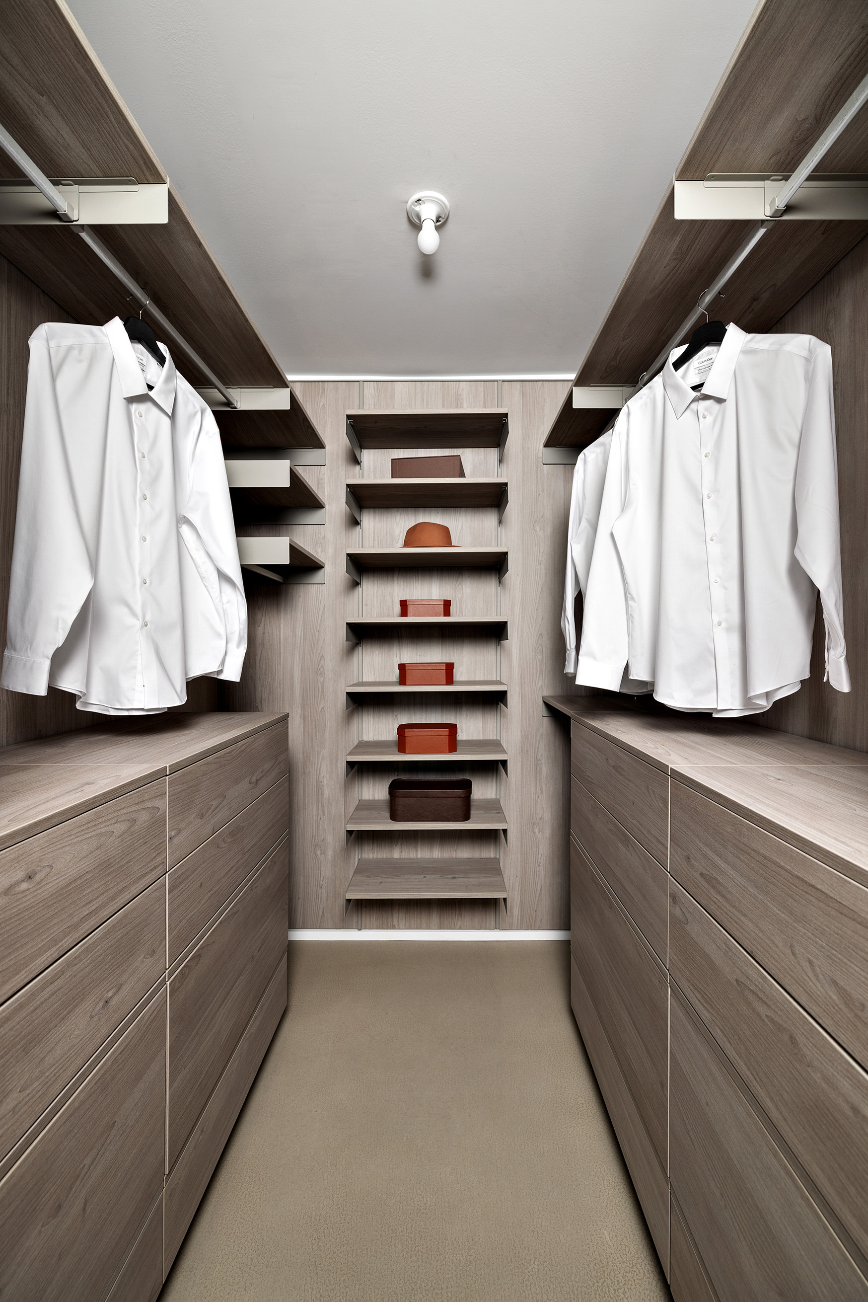 168 Plymouth Street, Unit GARDEN Brooklyn, NY 11201 - Photo 15 of 23 a view of walk in closet