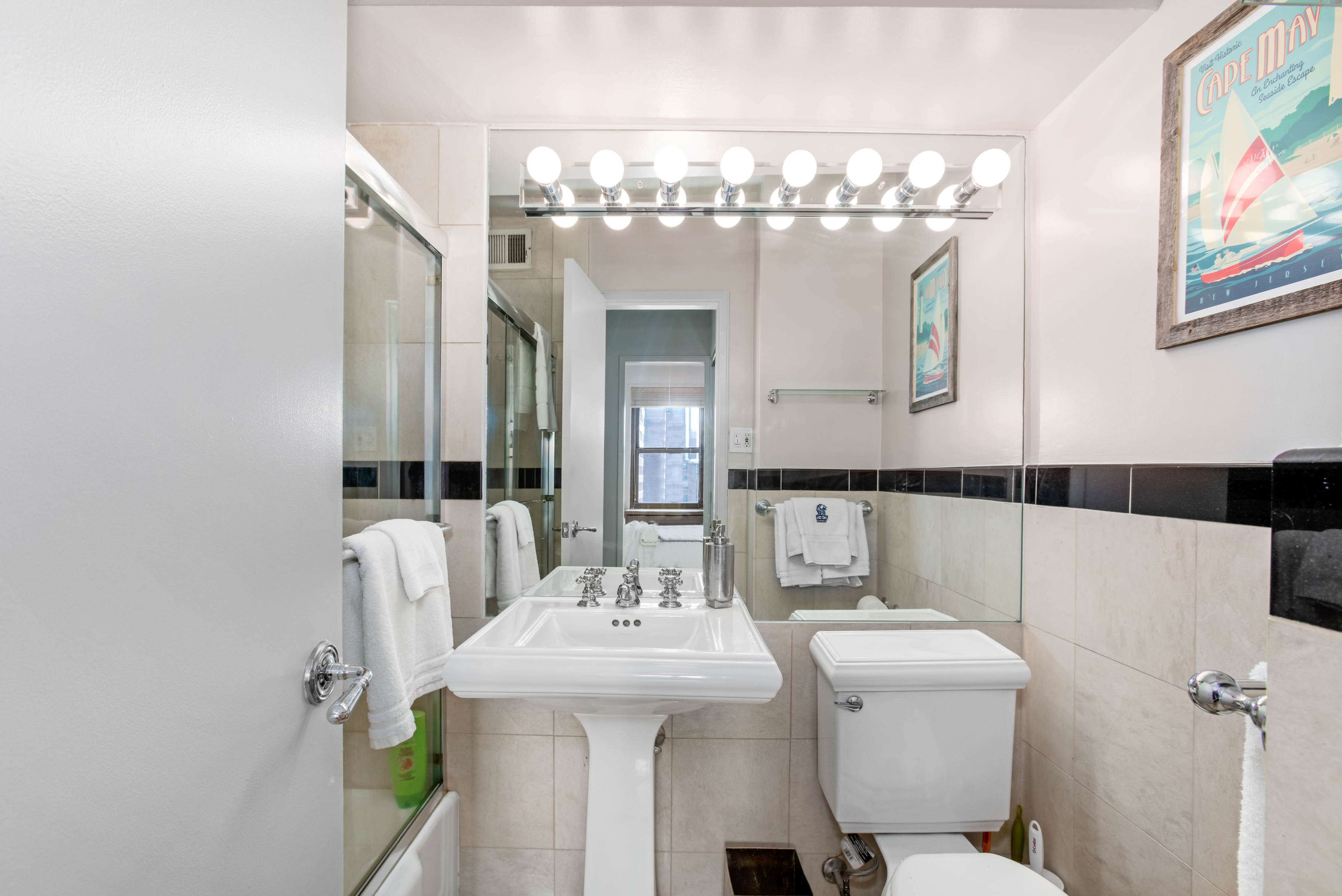 200 East 27th Street, Unit 14K Manhattan, NY 10016 - Photo 8 of 9