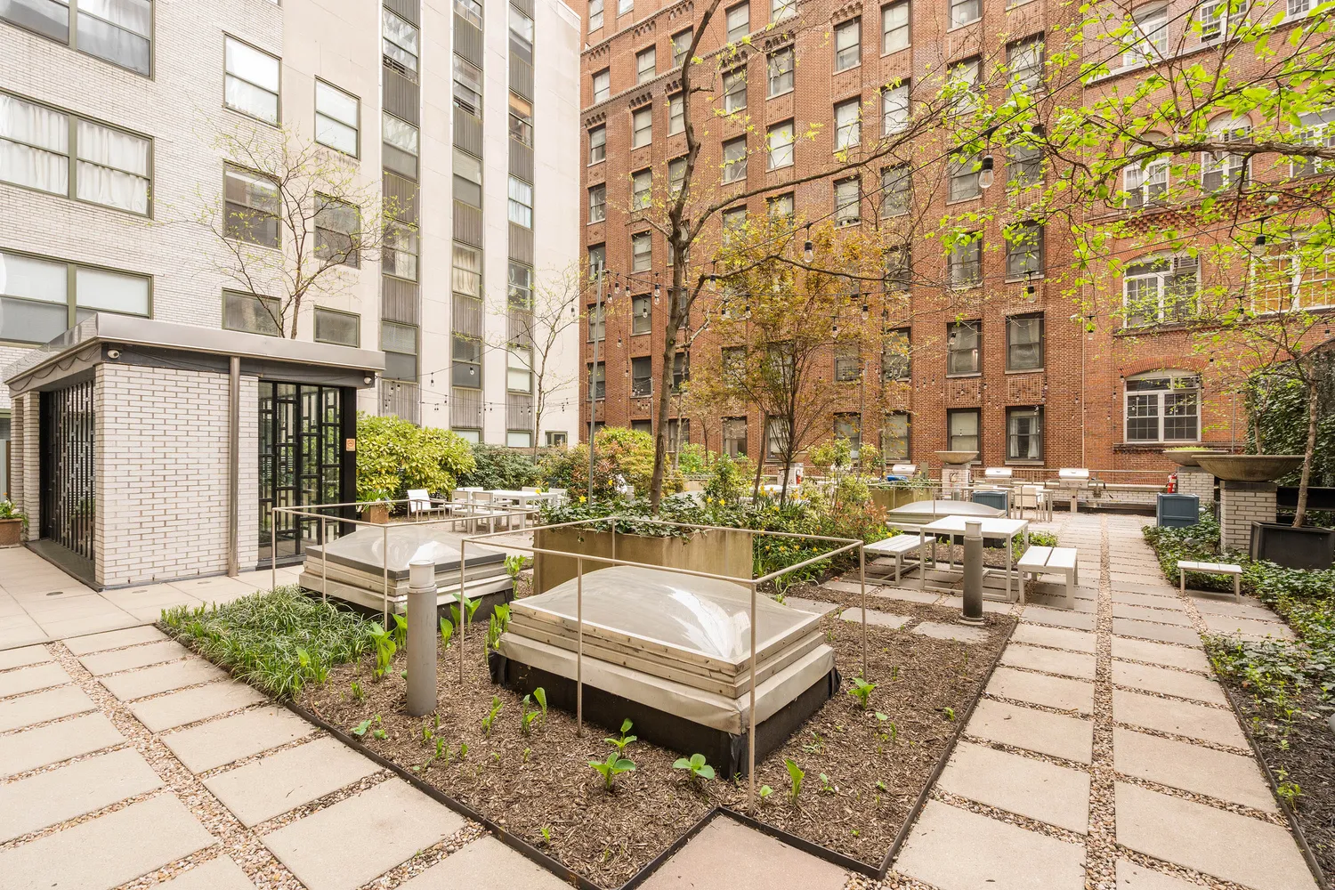 $4,200 | 99 John Street, Unit 1218 | Financial District