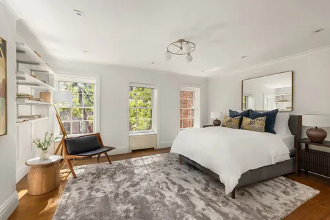 $11,950,000 | 157 East 65th Street | Lenox Hill