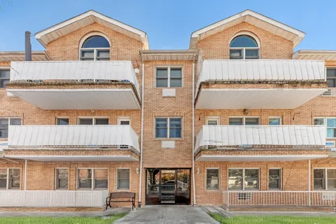 $749,000 | 2601 East 24th Street, Unit 2B | Sheepshead Bay