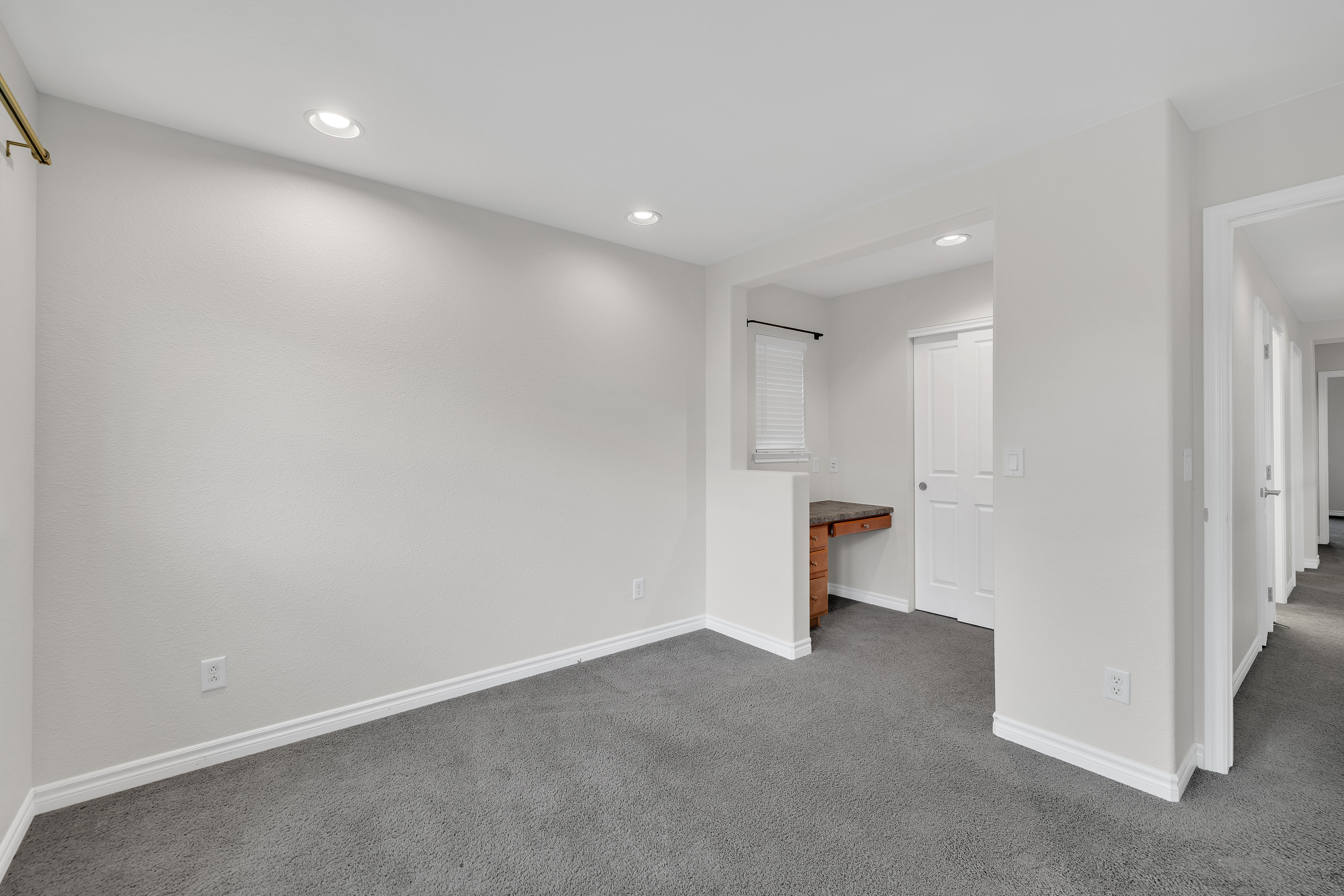 10849 Huntwick Street Highlands Ranch, CO 80130 - Photo 32 of 46