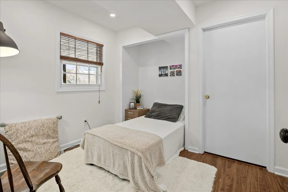 $1,100,000 | Address Upon Request, Fairfax, VA 22032