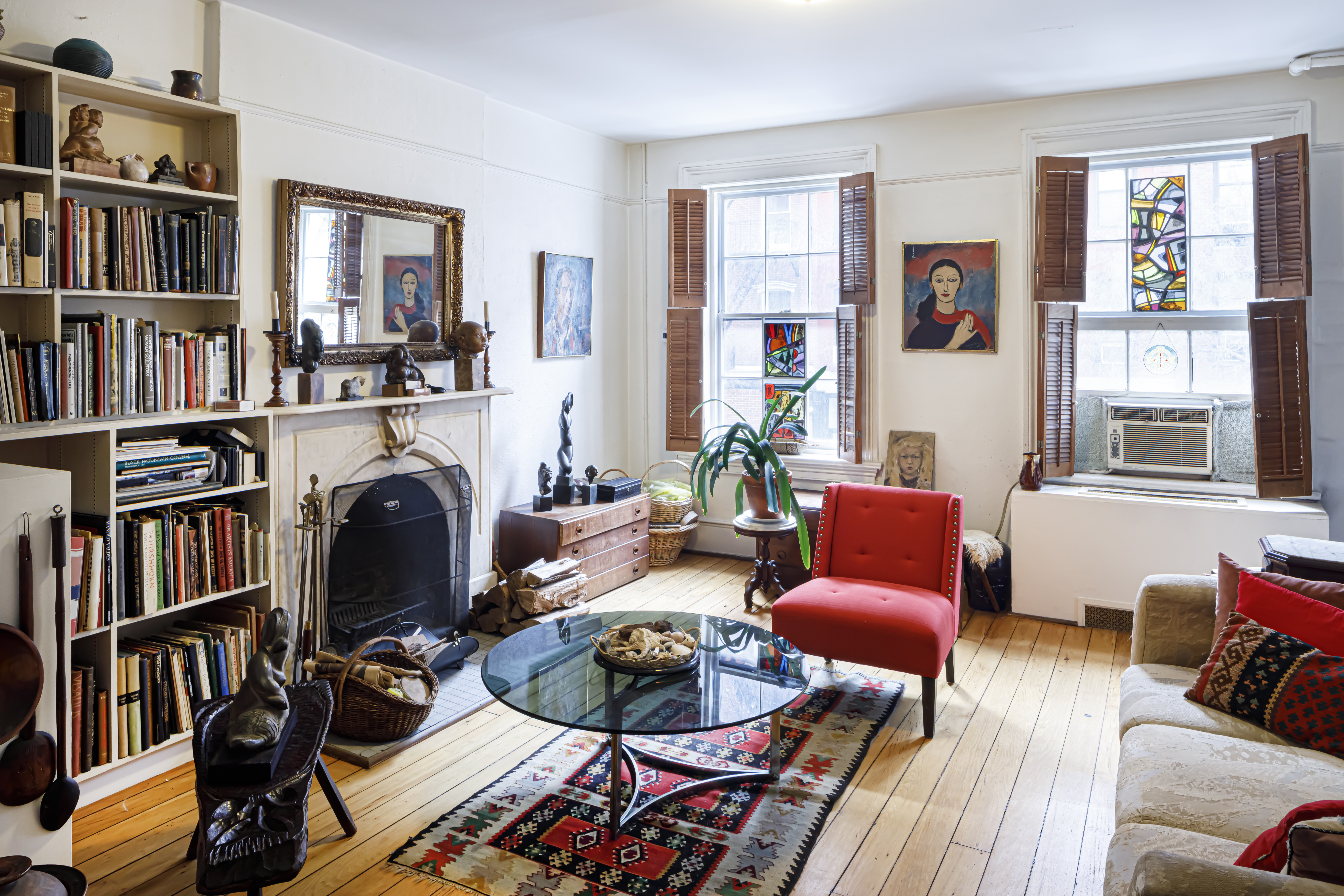 241 West 20th Street Manhattan, NY 10011 - Photo 5 of 10