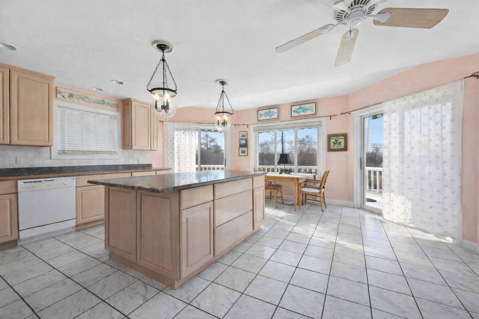 23 Old Dam Road Fairfield, CT 06824 - Photo 9 of 27