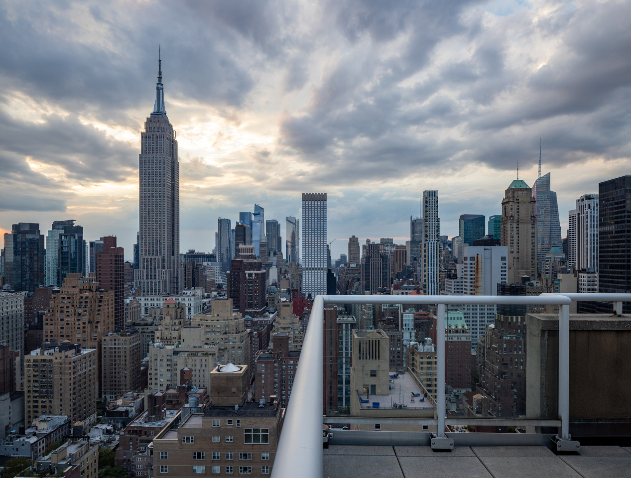 556 3rd Avenue, Unit PHA Manhattan, NY 10016 - Photo 15 of 17