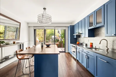 $3,150,000 | 455 Union Street | Carroll Gardens
