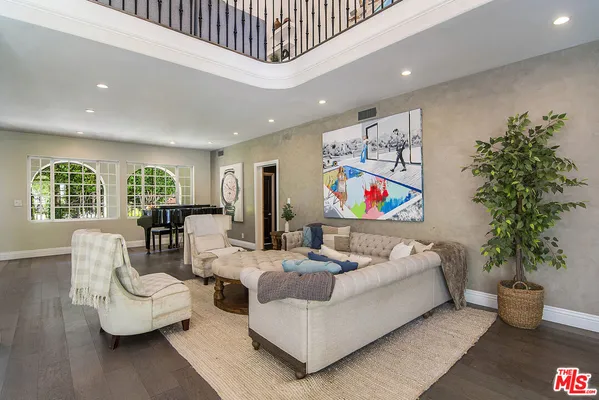 $3,995,000 | 4054 Stone Canyon Avenue, Sherman Oaks, CA 91403