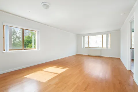 $650,000 | 3800 Blackstone Avenue, Unit 5S | Riverdale