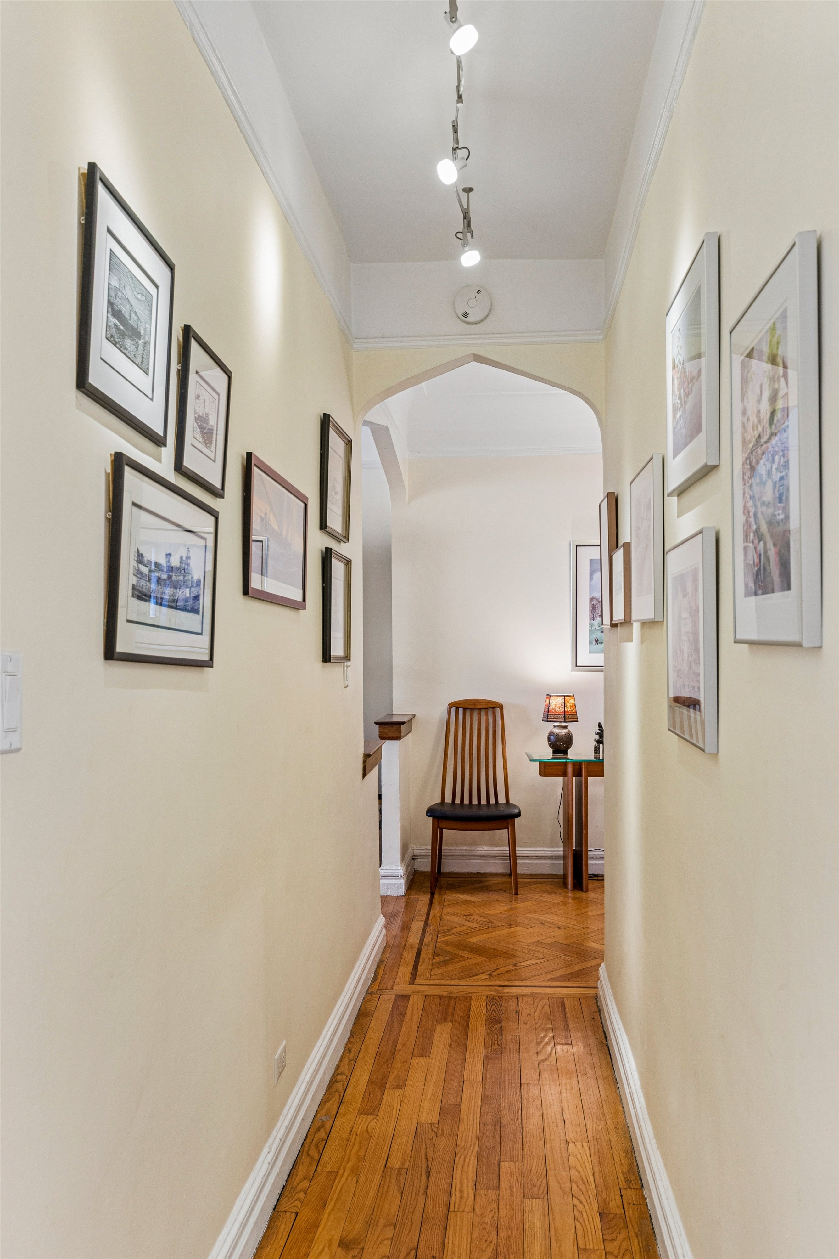 680 West 204th Street, Unit 4F Manhattan, NY 10034 - Photo 6 of 22 Gallery Image 6