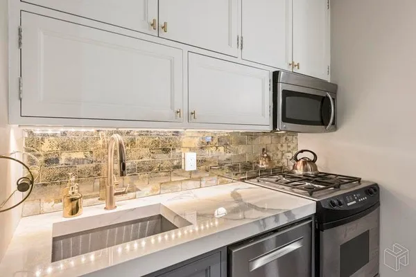 $6,500 | 312 East 23rd Street, Unit 3D | Gramercy