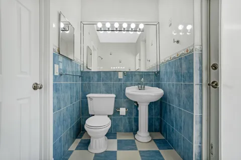 $950,000 | 2850 Northwest 5th Street, Miami, FL 33125