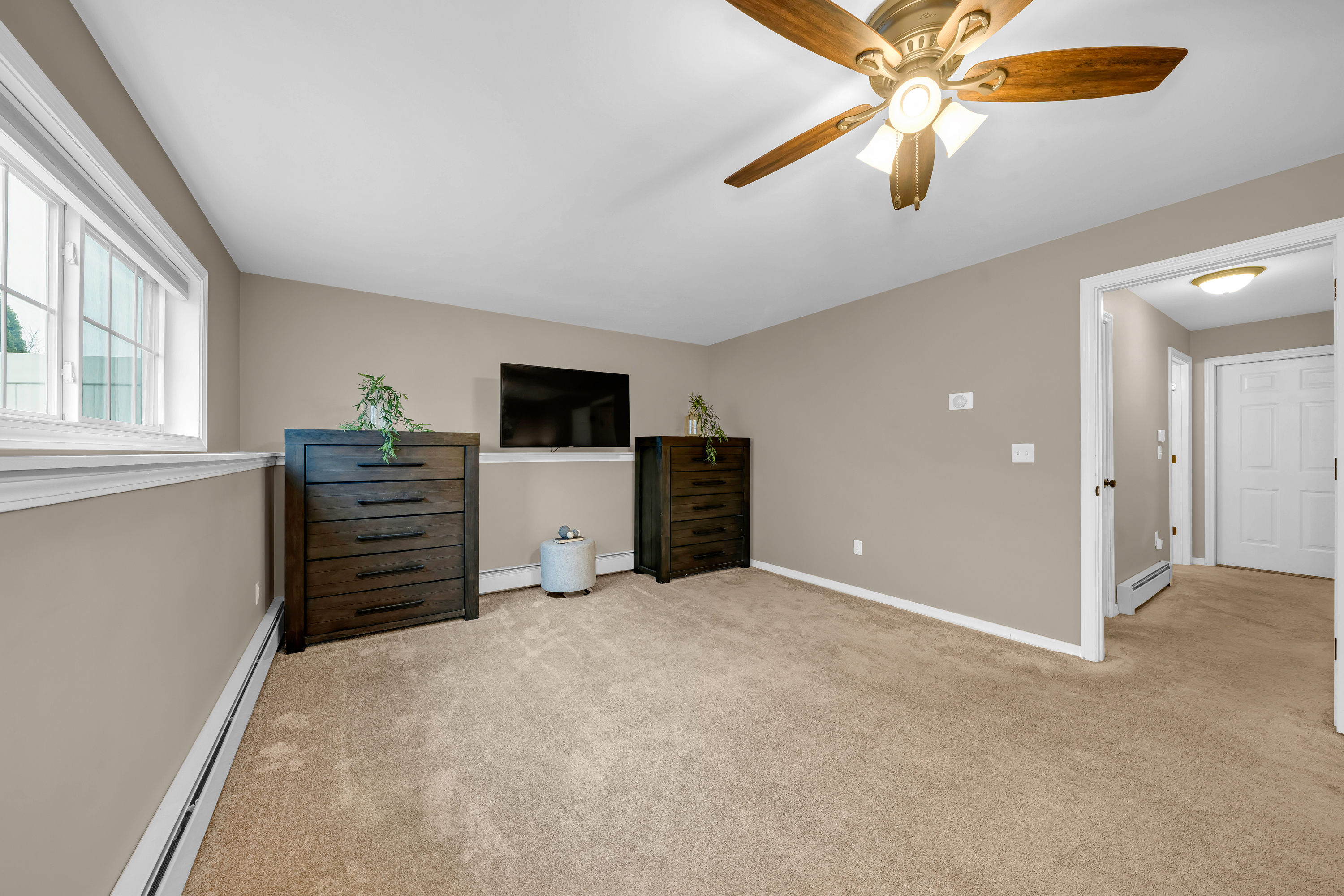 79 Pullman Street Manchester, NH 03103 - Photo 22 of 29