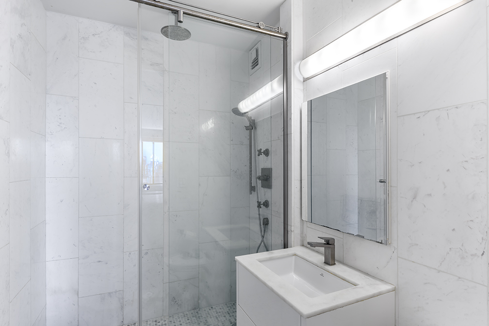 203 East 72nd Street, Unit 5A Manhattan, NY 10021 - Photo 6 of 8