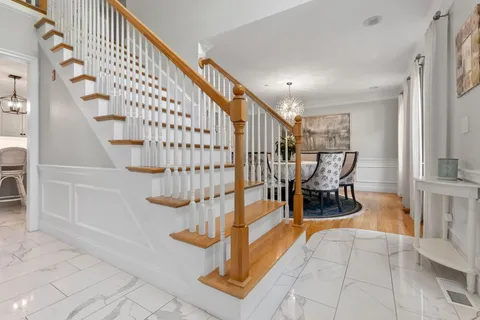 Contact Agent | 5 Jamaica Lane, Haverhill, MA 01830