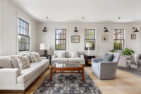 $5,350,000 | 72 Poplar Street, Unit PH | Brooklyn Heights