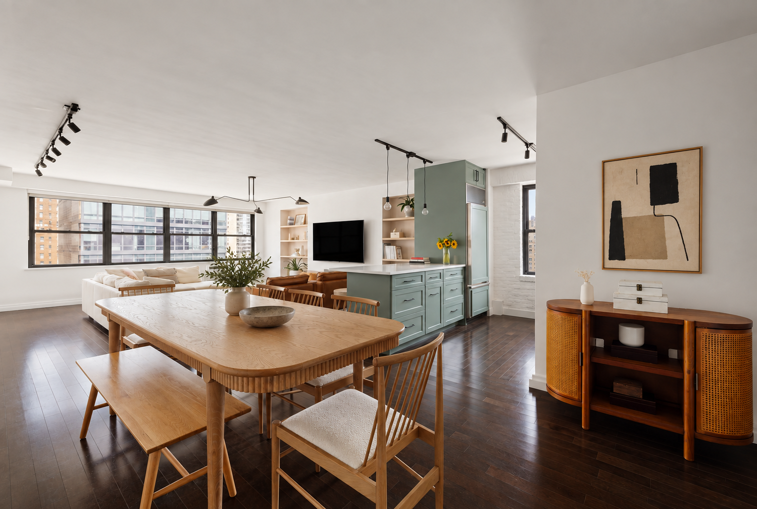 399 East 72nd Street, Unit 16H Manhattan, NY 10021 - Photo 4 of 11 Gallery Image 4