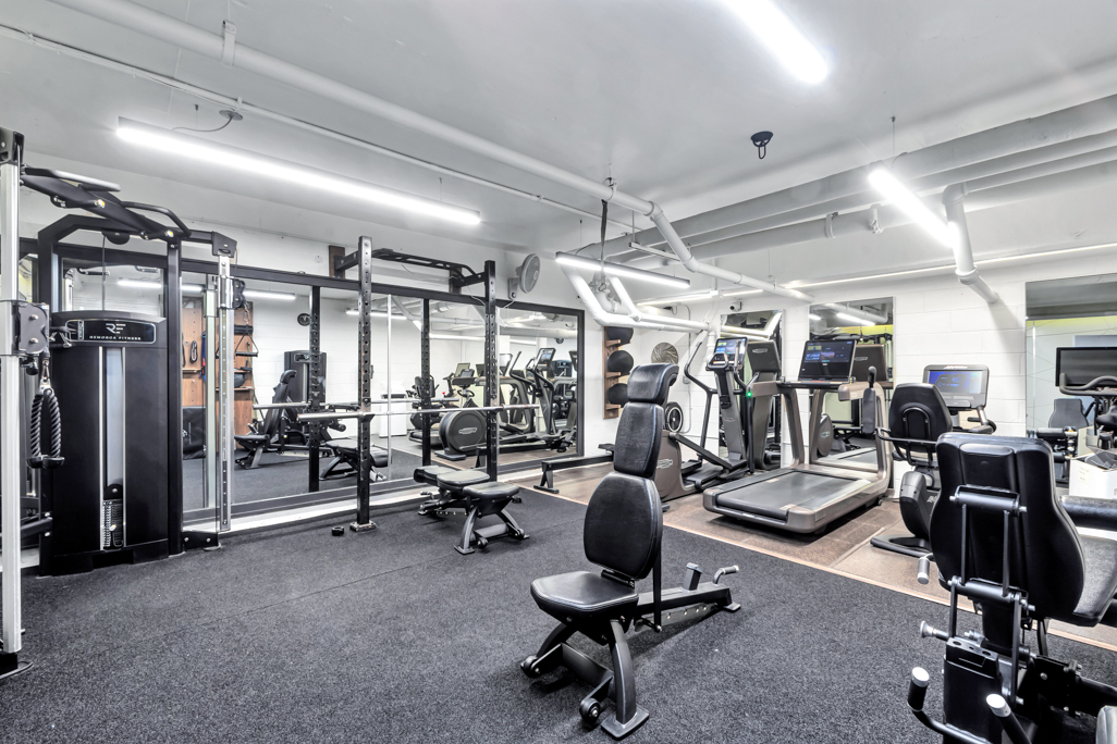 353 East 72nd Street, Unit 3CD Manhattan, NY 10021 - Photo 8 of 9