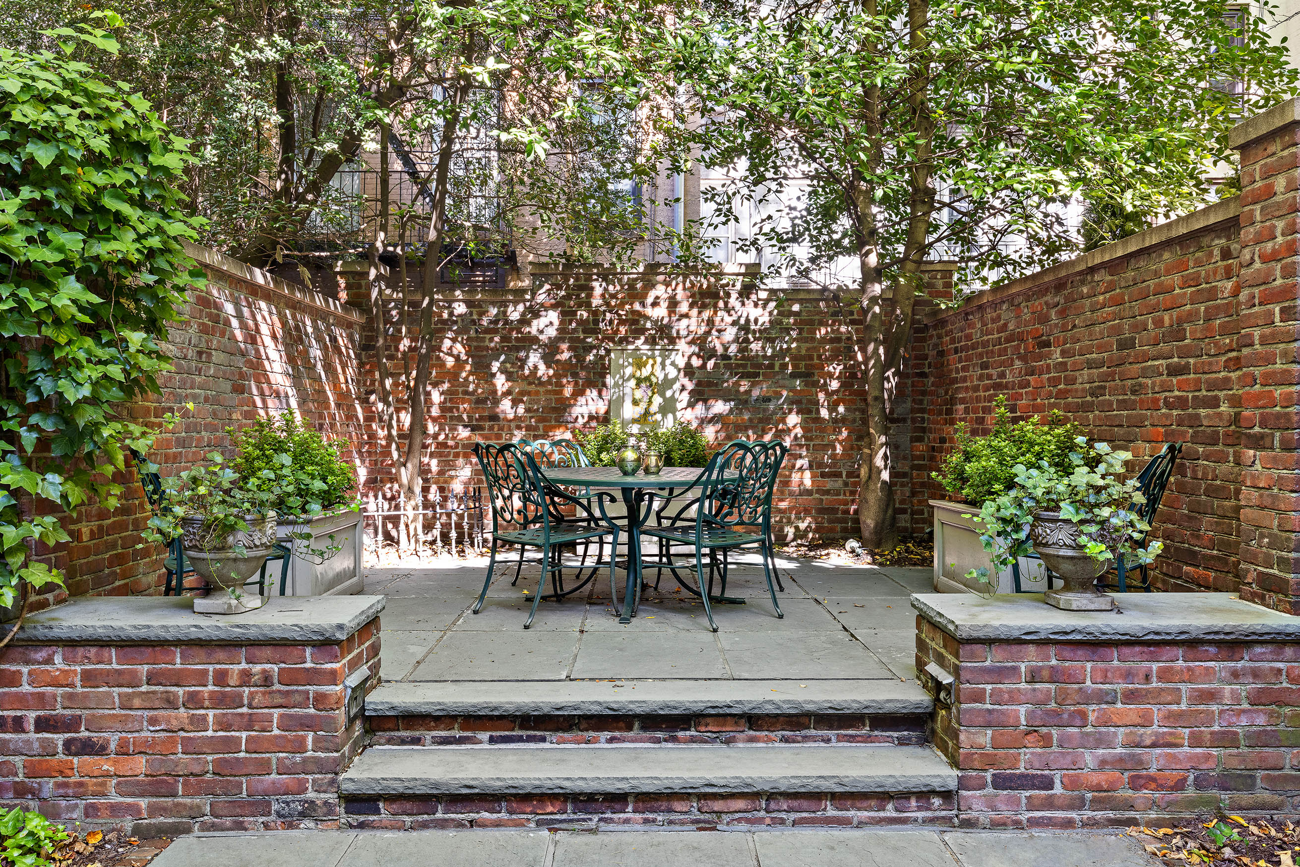 429 East 84th Street Manhattan, NY 10028 - Photo 4 of 20