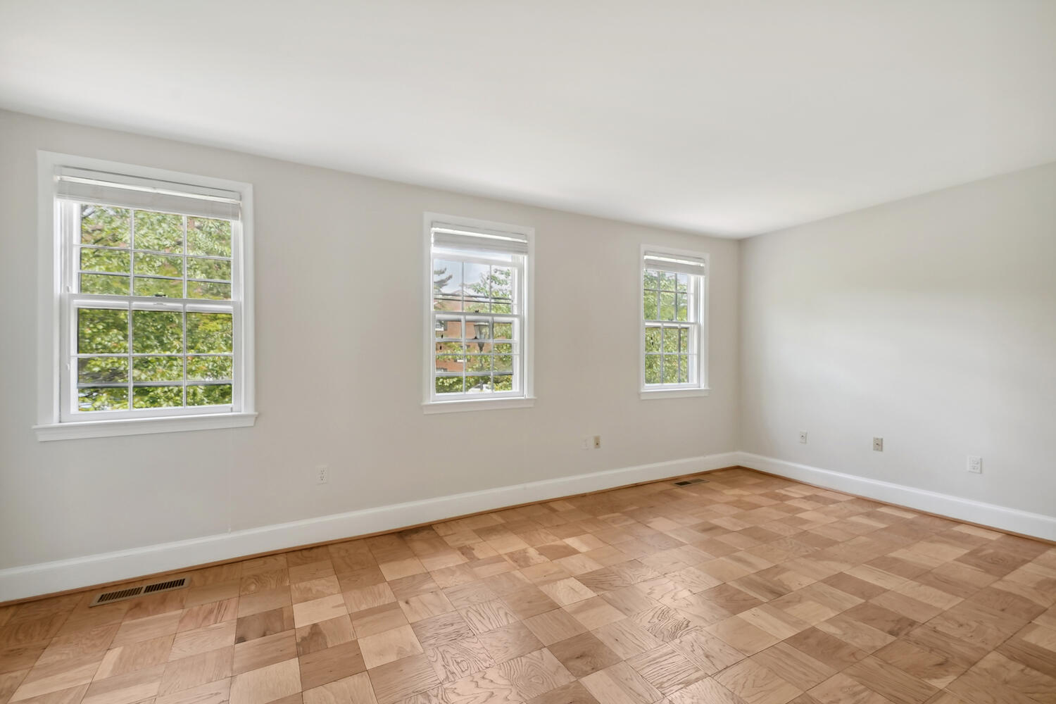3231 Sutton Place Northwest, Unit A Washington, DC 20016 - Photo 9 of 15