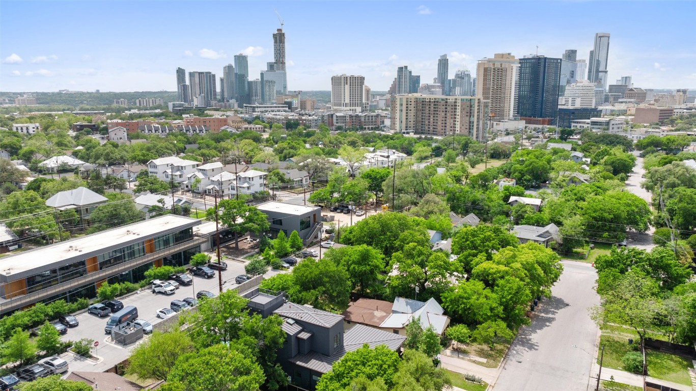 1207 East 13th Street Austin, TX 78702 - Photo 10 of 39 a view of a city with tall buildings