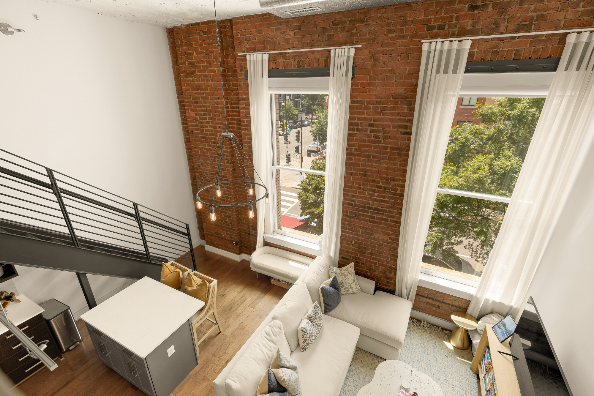 1401 R Street Northwest, Unit 203 Washington, DC 20009 - Photo 13 of 29