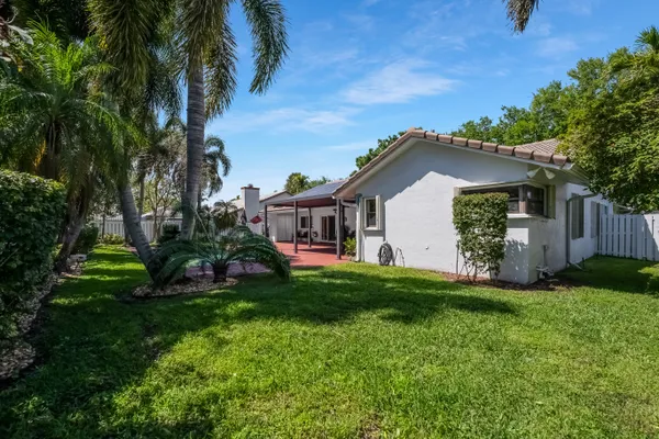 $5,900 | 9600 Northwest 18th Street, Plantation, FL 33322