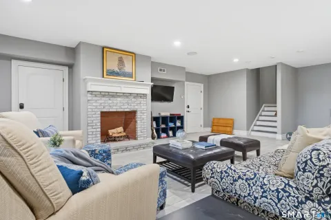 $2,250,000 | 149 Whitehall Avenue, Stonington, CT 06355