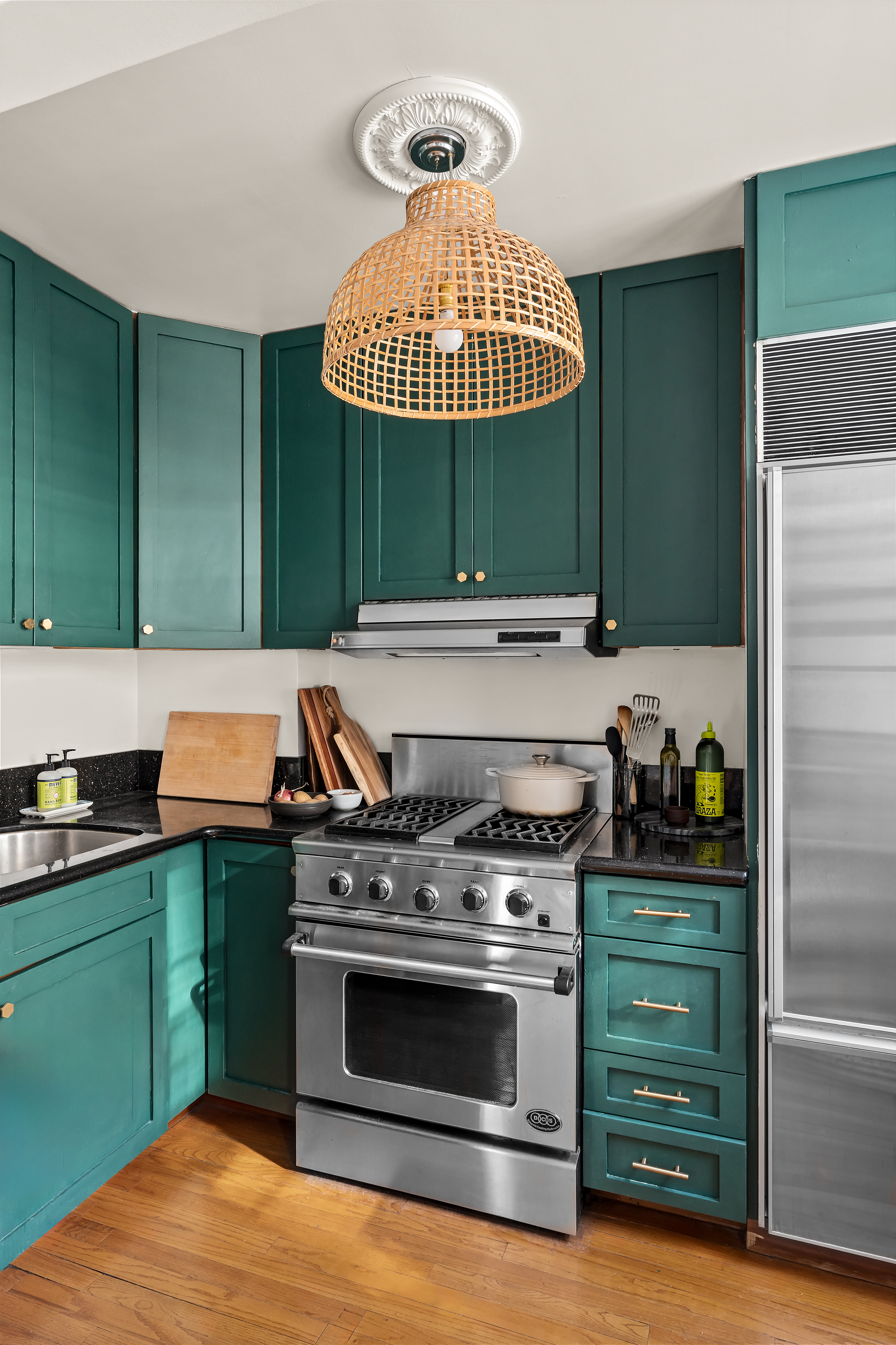 102 East 22nd Street, Unit 9H Manhattan, NY 10010 - Photo 8 of 12