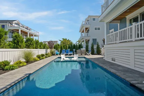 $5,200,000 | 169 16th Street, Avalon, NJ 08202