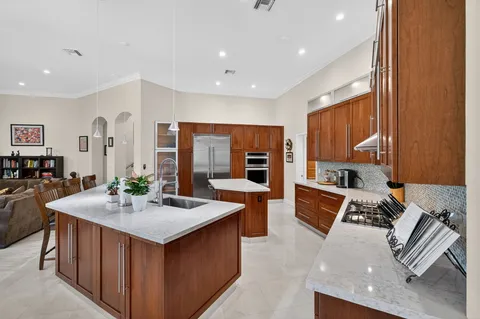 $2,375,000 | 8920 Southwest 162nd Terrace, Palmetto Bay, FL 33157