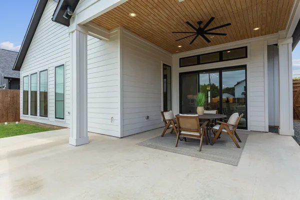 $1,150,000 | 317 Rusk Street, Roanoke, TX 76262