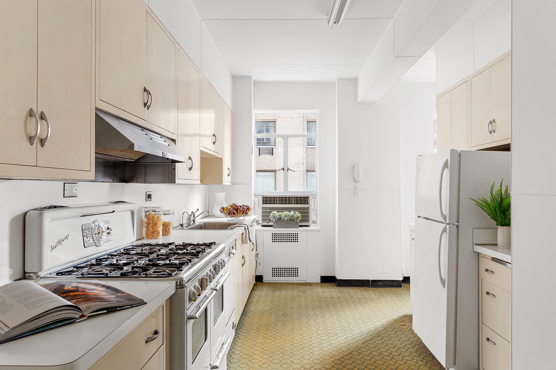 880 5th Avenue, Unit 5F Manhattan, NY 10021 - Photo 7 of 17