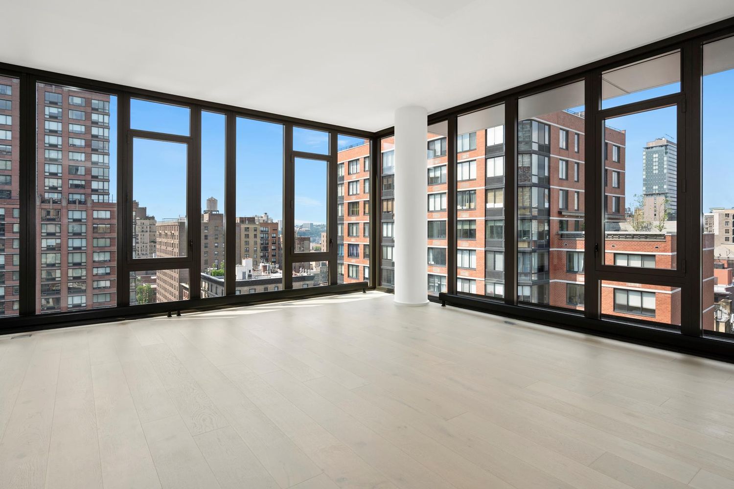 212 West 95th Street, Unit 11A Manhattan, NY 10025 - Photo 2 of 29 Gallery Image 2