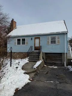 $4,300 | 26 Pearl Street, Lexington, MA 02420