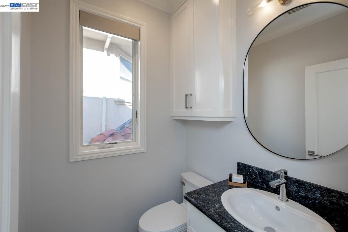 16 Killarney Place Alameda, CA 94502 - Photo 31 of 60