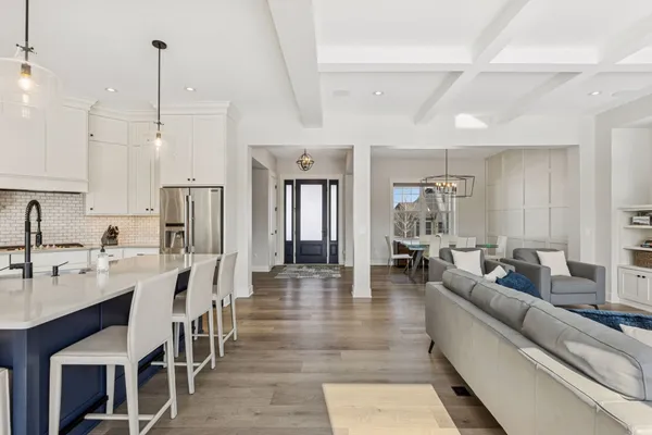 $1,850,000 | 16865 46th Avenue North, Plymouth, MN 55446