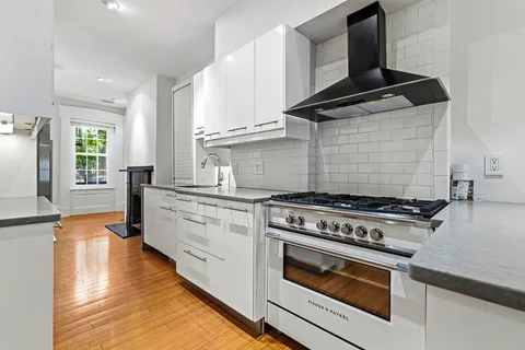 Contact Agent | 11 Fayette Street, Unit 1, Boston, MA 02116
