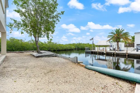 $1,689,000 | 365 Loeb Avenue, Key Largo, FL 33037