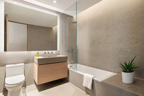 $2,695,000 | 49 Chambers Street, Unit 17H | TriBeCa