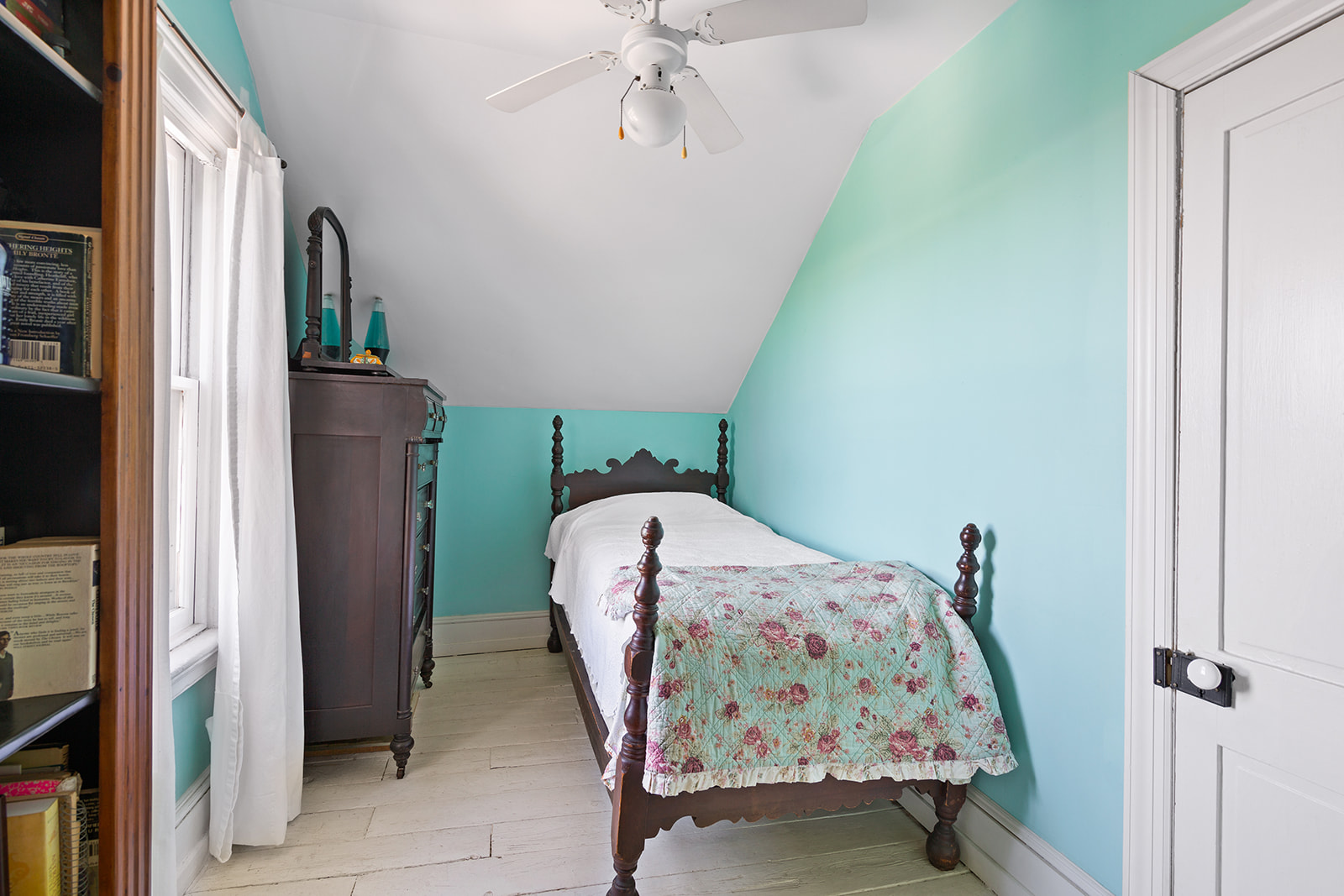 9 Carroll Place Staten Island, NY 10301 - Photo 16 of 20