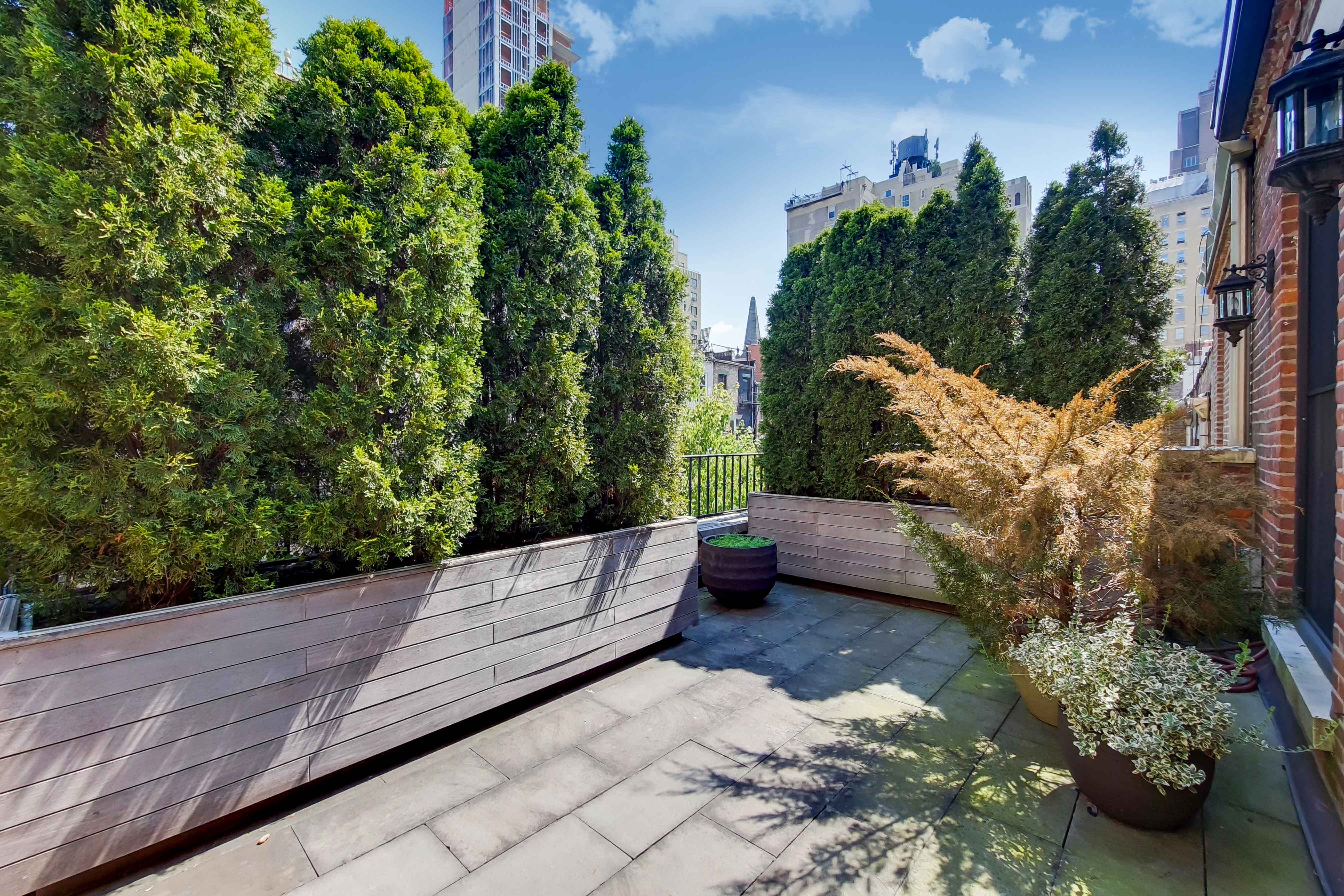 45 West 95th Street Manhattan, NY 10025 - Photo 31 of 35