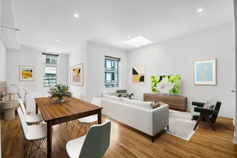 $849,000 | 91 Grand Avenue, Unit 3G | Clinton Hill
