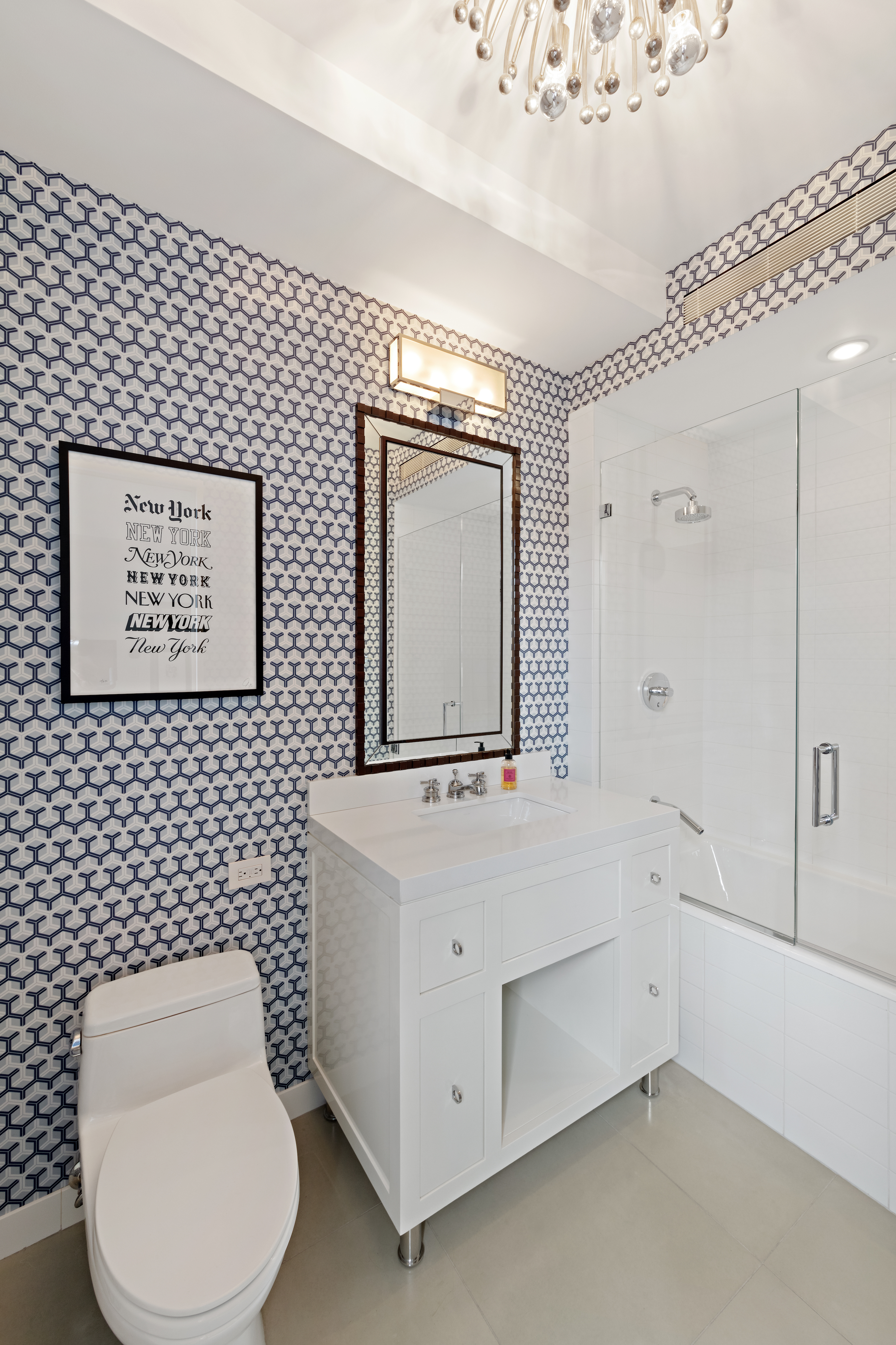 147 Waverly Place, Unit 5E Manhattan, NY 10014 - Photo 13 of 18