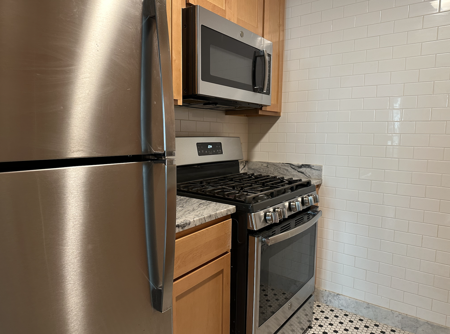 540 West 53rd Street, Unit 11E Manhattan, NY 10019 - Photo 12 of 16
