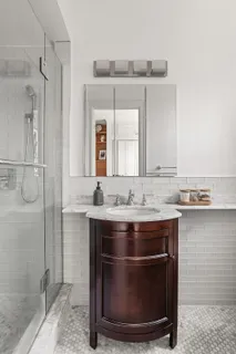 $860,000 | 35-40 82nd Street, Unit 5H | Jackson Heights