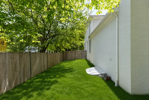 Contact Agent | 5601 Vernon Place, Bethesda, MD 20817
