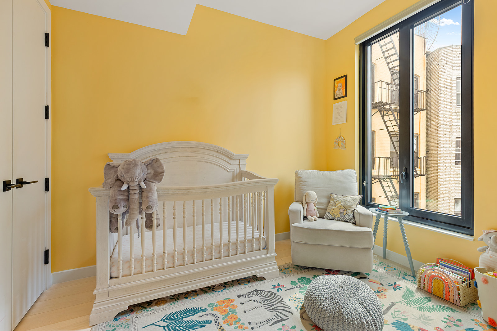 856 Washington Avenue, Unit 6A Brooklyn, NY 11238 - Photo 8 of 15 a bedroom with a bed and a window