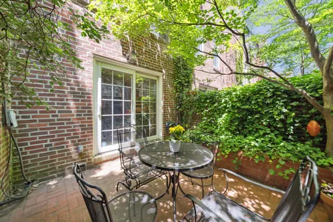 $789,000 | 421 South Jessup Street, Philadelphia, PA 19147
